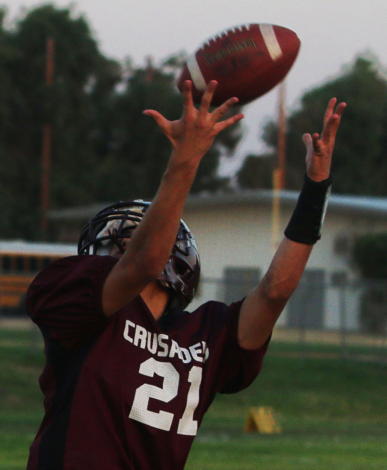 Kings Christian Crusaders (3-1)